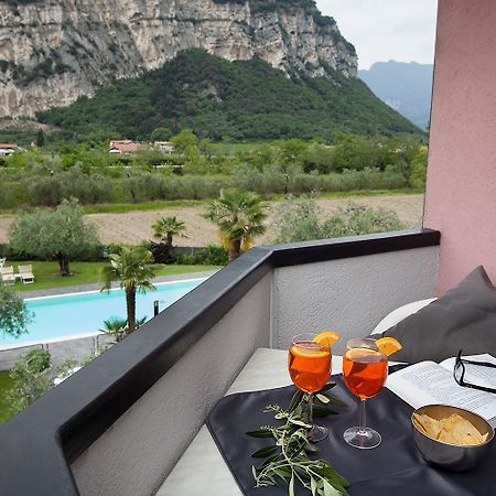 Park Hotel Eden Torbole Sul Garda Exterior foto